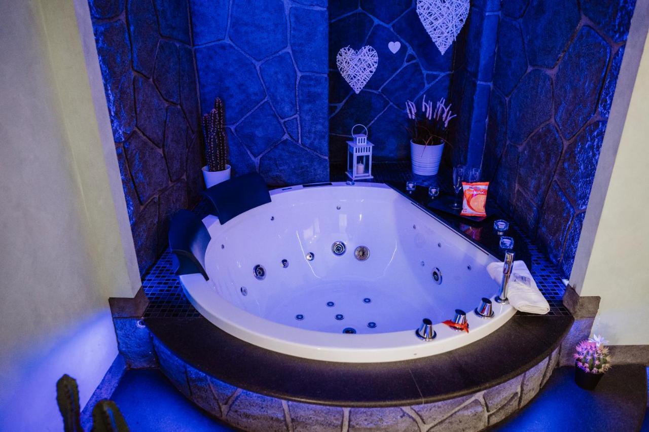 Th Luxury Suite Giardini Naxos Eksteriør bilde